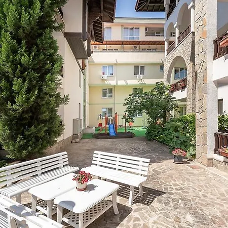 D&s - Severina Szálloda Napospart