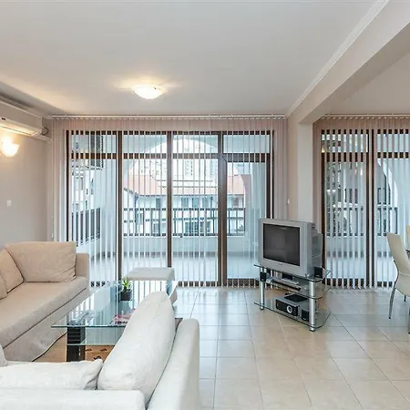 D&s - Severina 酒店 3*